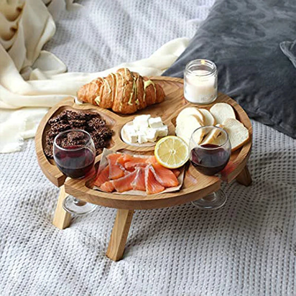 Foldable picnic table for snacks