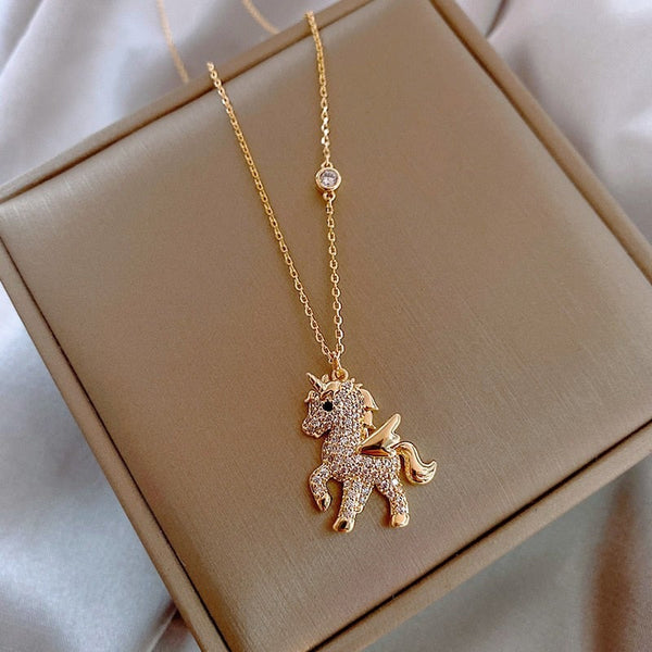 Goldene Kette mit Einhorn Anhänger